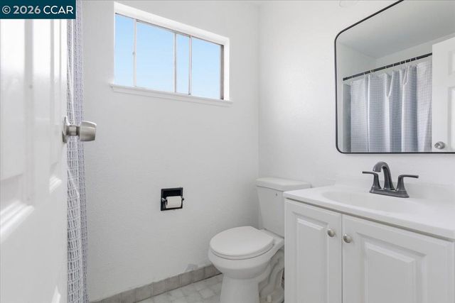 710 11th Street, Richmond, CA 94801