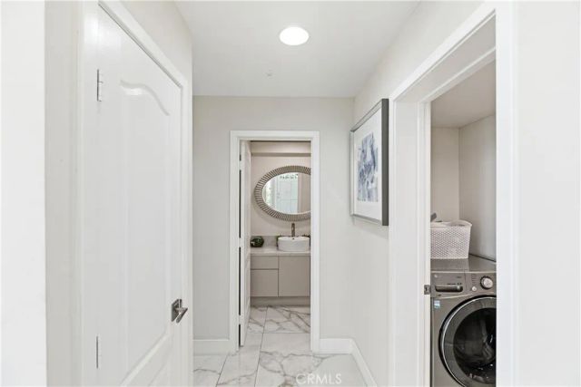 1896 Caminito De La Narcissa, Glendale, CA 91208