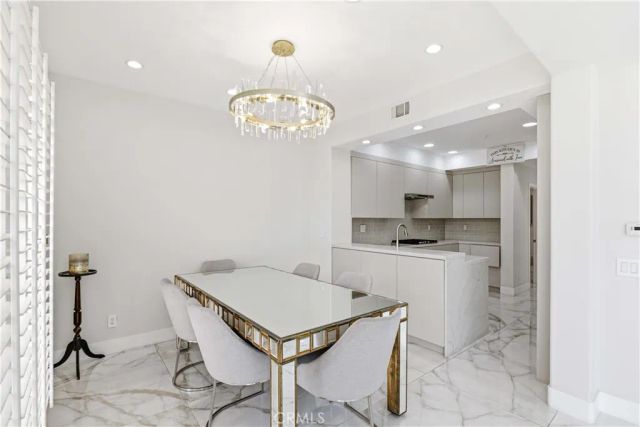 1896 Caminito De La Narcissa, Glendale, CA 91208