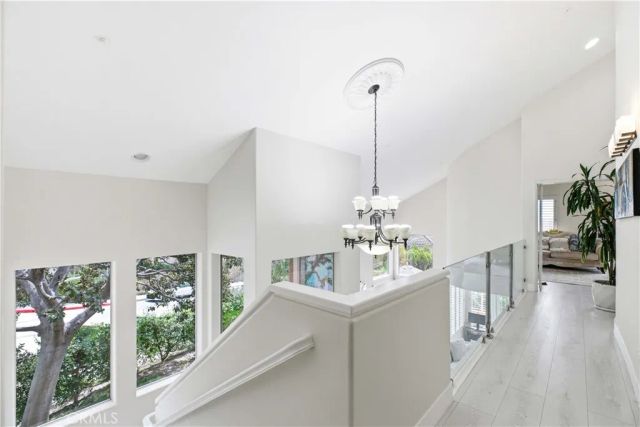 1896 Caminito De La Narcissa, Glendale, CA 91208