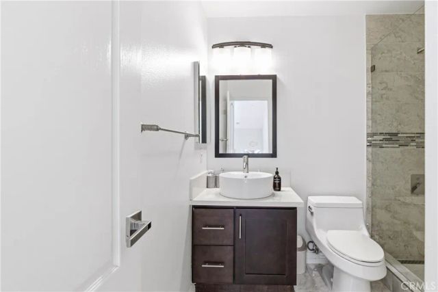 1896 Caminito De La Narcissa, Glendale, CA 91208