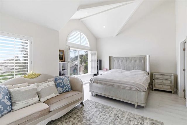 1896 Caminito De La Narcissa, Glendale, CA 91208