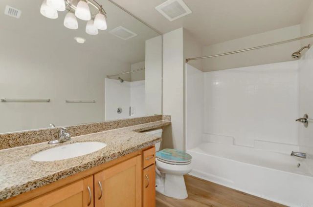 450 J 4131, San Diego, CA 92101