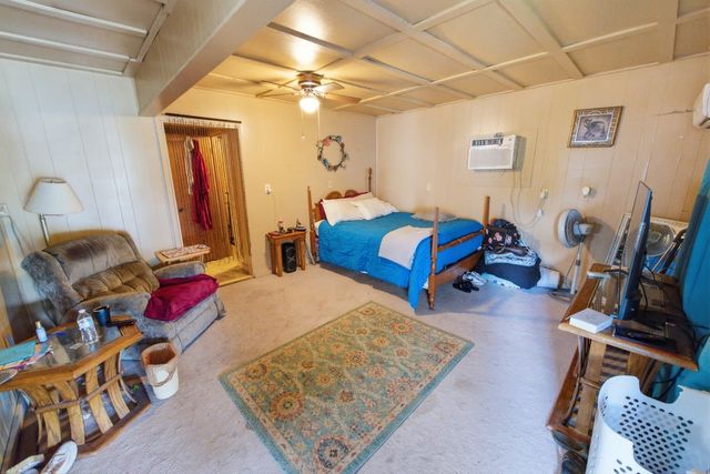 106 Tammi Run Lane, Whitney, TX 76692