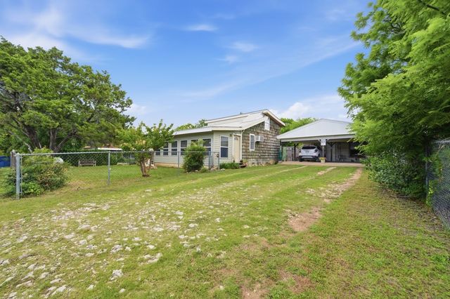 106 Tammi Run Lane, Whitney, TX 76692