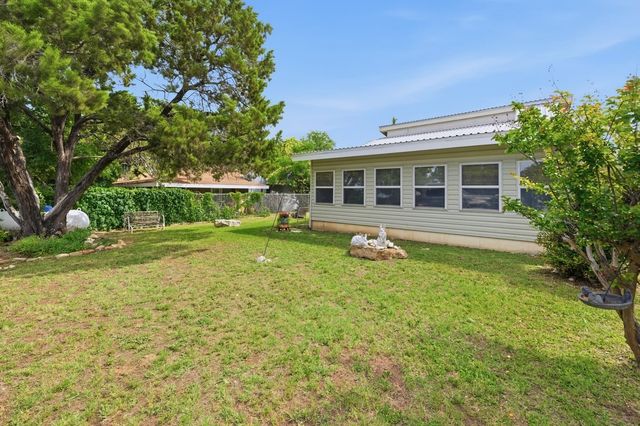 106 Tammi Run Lane, Whitney, TX 76692