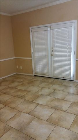 5550 Spring Valley Road H15, Dallas, TX 75254