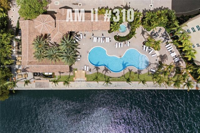 3330 NE 190th Street 310, Aventura, FL 33180