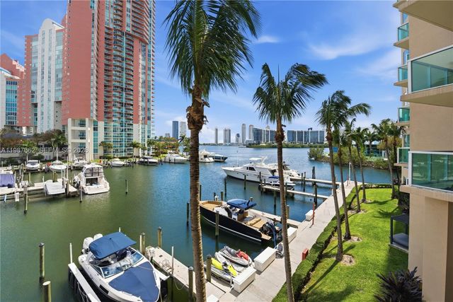 3330 NE 190th Street 310, Aventura, FL 33180