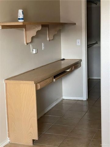 703 La Mancha Drive 2, Edinburg, TX 78541