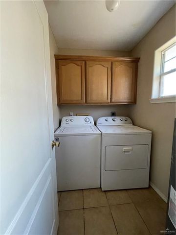 703 La Mancha Drive 2, Edinburg, TX 78541