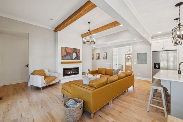 655 Academy Rd, Lebanon, TN 37087