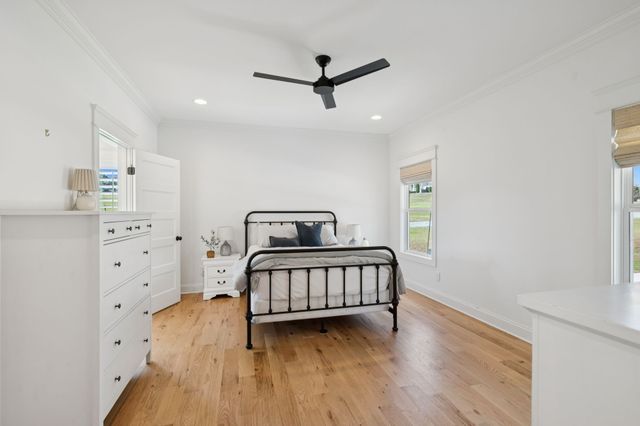 655 Academy Rd, Lebanon, TN 37087