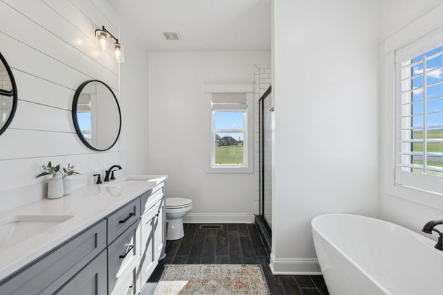 655 Academy Rd, Lebanon, TN 37087