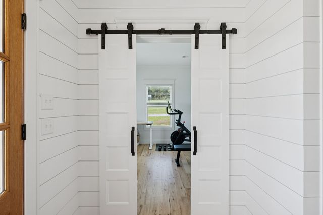 655 Academy Rd, Lebanon, TN 37087