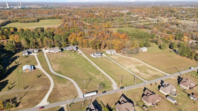 655 Academy Rd, Lebanon, TN 37087