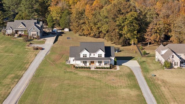 655 Academy Rd, Lebanon, TN 37087