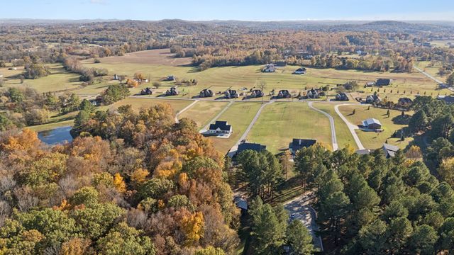 655 Academy Rd, Lebanon, TN 37087