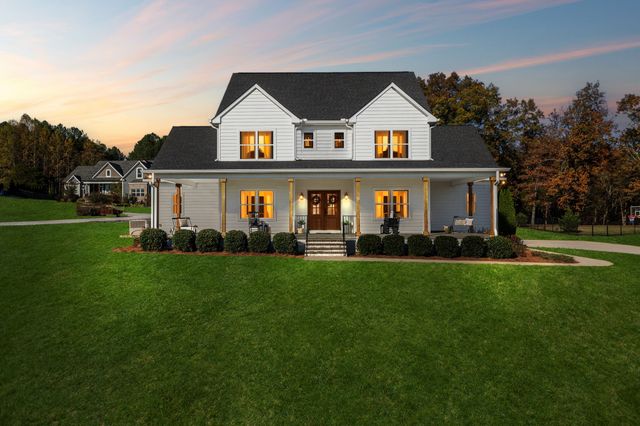 655 Academy Rd, Lebanon, TN 37087