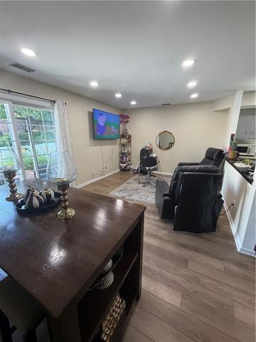 129 Johnson Court, Whitehall Twp, PA 18052
