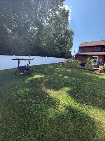 129 Johnson Court, Whitehall Twp, PA 18052