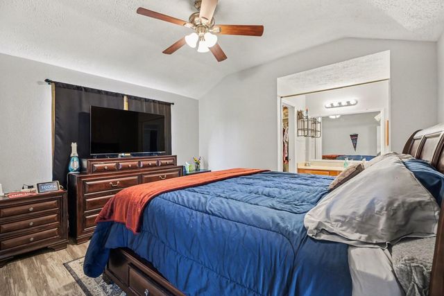 754 Sugar Hill Drive, La Porte, TX 77571