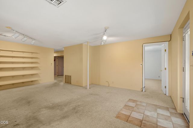 3404 Siskiyou Boulevard, Ashland, OR 97520