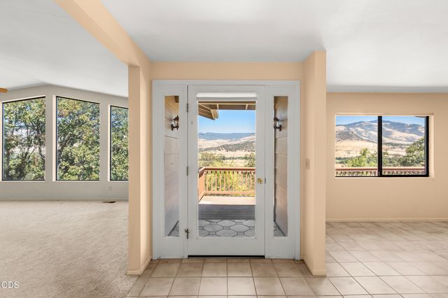 3404 Siskiyou Boulevard, Ashland, OR 97520