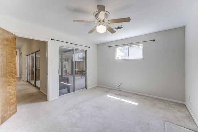 610 Higgins Street, Humble, TX 77338