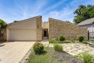 610 Higgins Street, Humble, TX 77338
