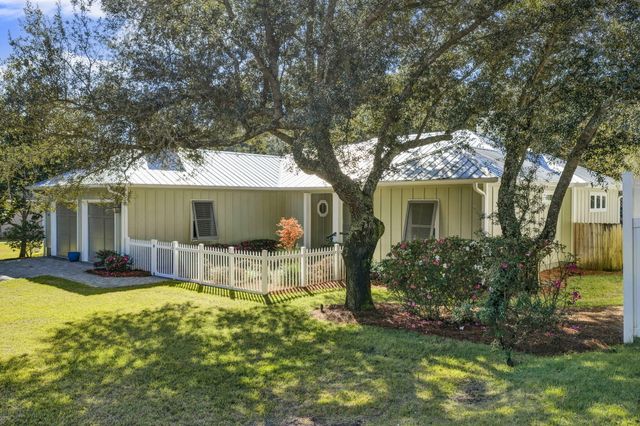 1271 Ainsworth Drive, Gulf Breeze, FL 32563