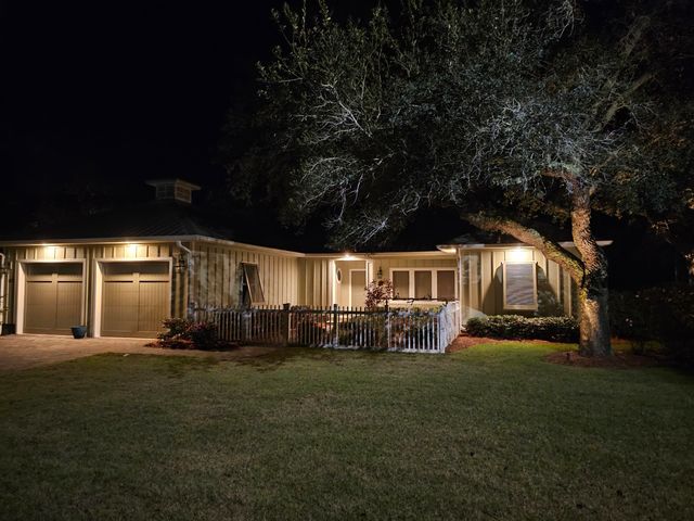 1271 Ainsworth Drive, Gulf Breeze, FL 32563