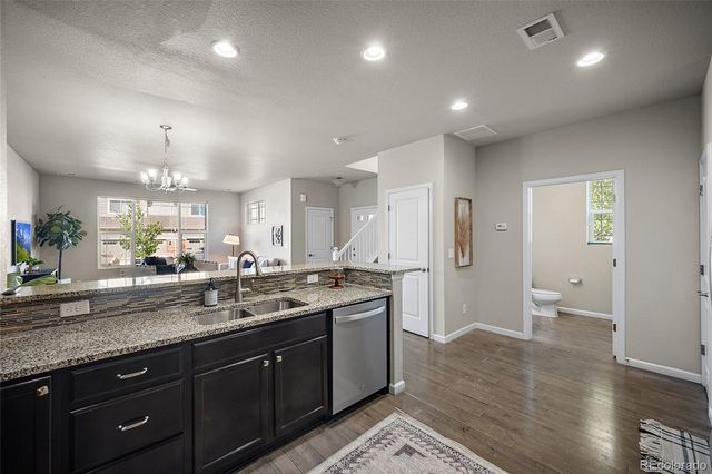 1758 S Buchanan Circle, Aurora, CO 80018