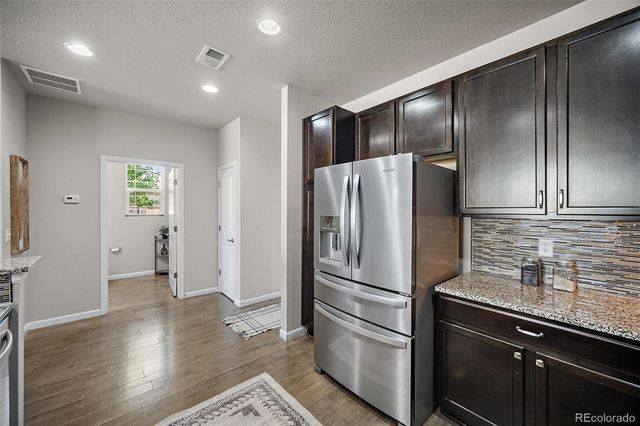 1758 S Buchanan Circle, Aurora, CO 80018