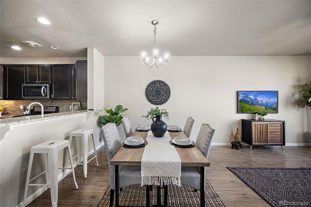 1758 S Buchanan Circle, Aurora, CO 80018