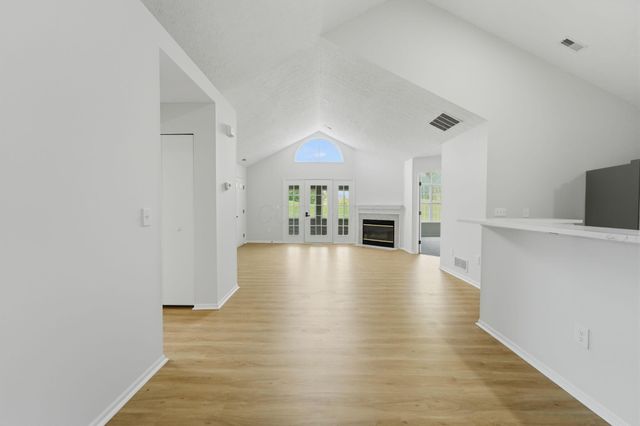 5642 Villa Gates Drive, Hilliard, OH 43026