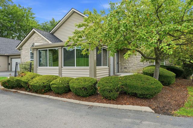 5642 Villa Gates Drive, Hilliard, OH 43026