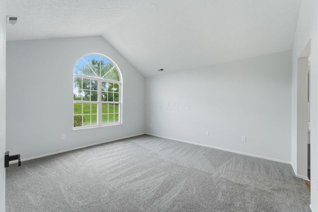 5642 Villa Gates Drive, Hilliard, OH 43026