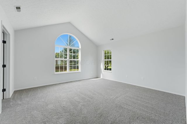5642 Villa Gates Drive, Hilliard, OH 43026
