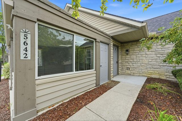 5642 Villa Gates Drive, Hilliard, OH 43026