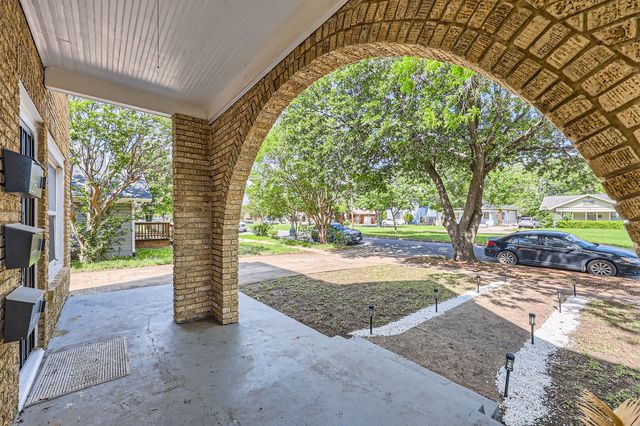 225 S Oak Cliff Boulevard 227, Dallas, TX 75208