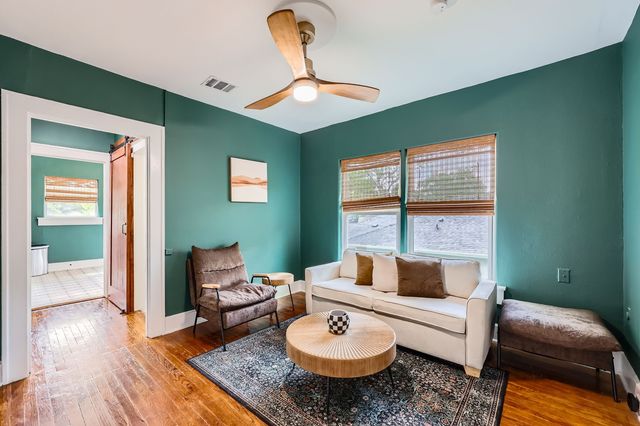 225 S Oak Cliff Boulevard 227, Dallas, TX 75208