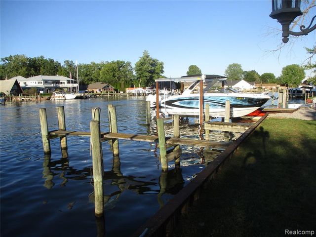 30471 Manse Street, Harrison Twp, MI 48045