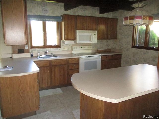 30471 Manse Street, Harrison Twp, MI 48045