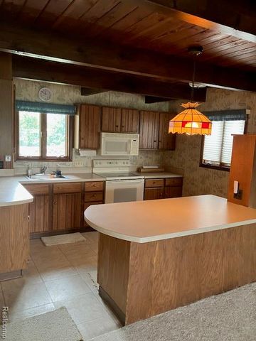 30471 Manse Street, Harrison Twp, MI 48045