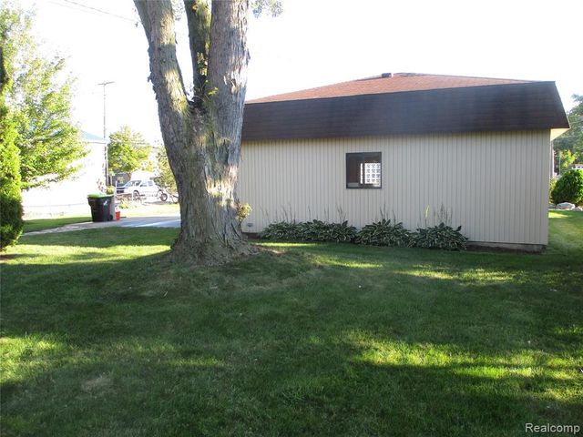 30471 Manse Street, Harrison Twp, MI 48045