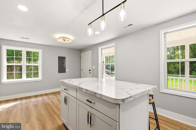 500 ANTWERP AVE, Egg Harbor City, NJ 08215