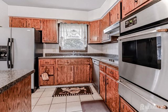 37 Caroline Drive, South River, NJ 08882