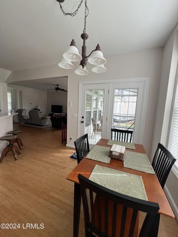 25 National Boulevard, Beaufort, SC 29907