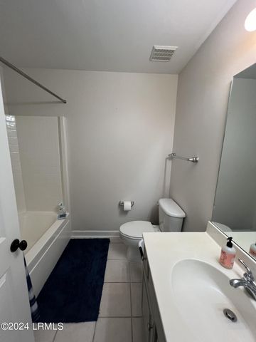 25 National Boulevard, Beaufort, SC 29907